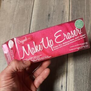 The Original MakeUp Eraser Remover Cloth PINK
